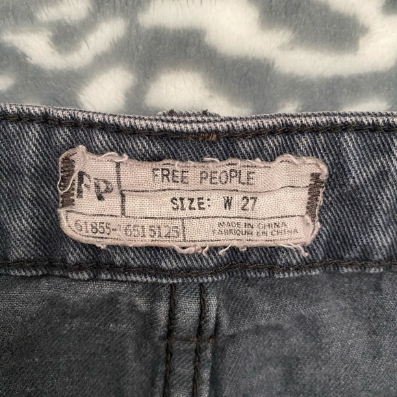 Free People shorts - Picture 5 of 7